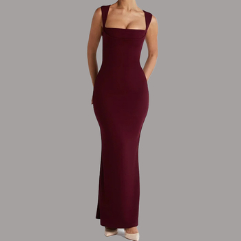 Garā kleita ar kvadrātveida kaklu, bez piedurknēm, augsta vidukļa līnija, poliesters, elegants stils.