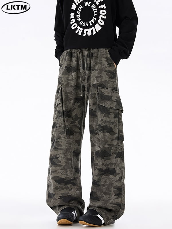 LKTM Darbinės kelnės su kamufliažu, tiesus kirpimas, vidurio liemuo, raištinis užsegimas, patchwork detalės kišenėse, medvilnės mišinys