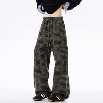 Vyriniai džinsiniai darbo kelniai su kamufliažo raštu, laisvas kirpimas, tiesios kojos, vidurio juosta, raištelinė uždarymas