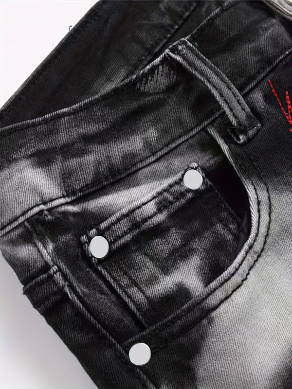 Vyriski džinsai iš denimo su elastanu, išsiuvinti elementai, slim fit, plauti paviršiai, tiesus kirpimas