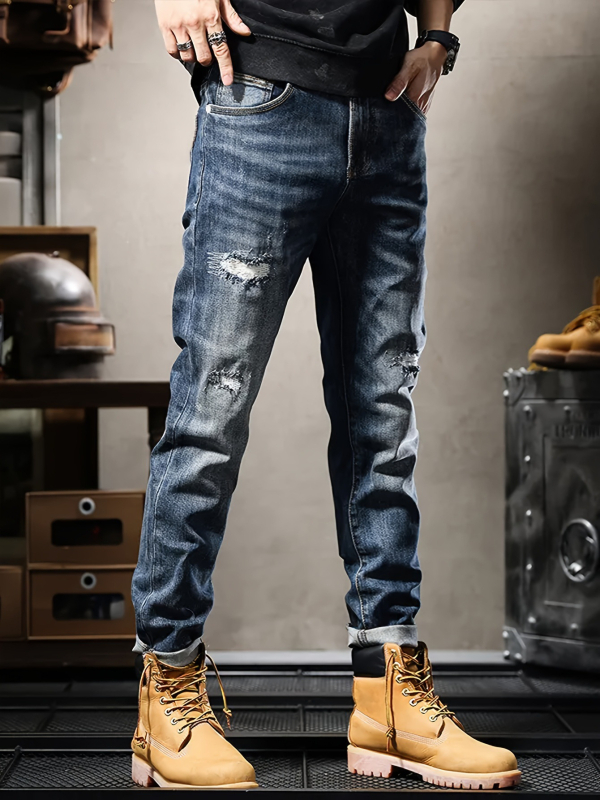 Vyriniai džinsai su tiesia kojų linija — džinsinis audinys, vidutinio liemens, užtrauktukas, plauti