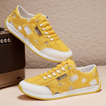 Vyriniai kasualiniai bateliai iš kvėpuojančios tekstilės viršaus, žemas profilis, apvalus priekinis, raišteliai, guminė pada, spalvų blokų dizainas vasarai