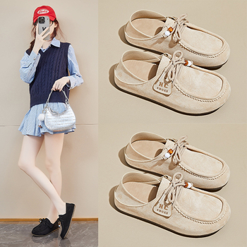 Loafer με PU επάνω μέρος, στρογγυλή μύτη, μπροστινό κλείσιμο με κορδόνια, επίπεδη σόλα, αύξηση ύψους