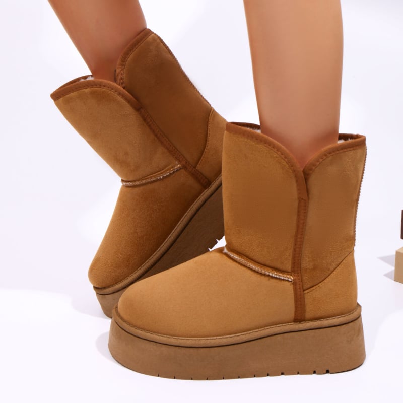 Sniega zābaki ar nubuka augšu, gumijas zole, vidēja garuma kāja, apaļa purngala, slip-on