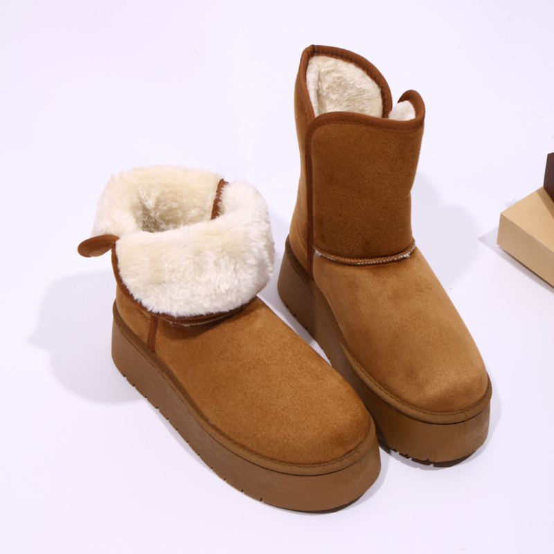 Sniega zābaki ar nubuka augšu, gumijas zole, vidēja garuma kāja, apaļa purngala, slip-on