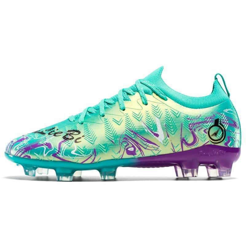 Unisex futbola kurpes treniņiem un sacensībām, augšējā Flyknit+TPU daļa; PU zole; gumijas zole; līmēta konstrukcija; piemērotas dabiskajam un mākslīgajam zālājam