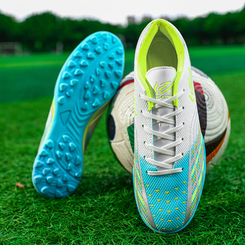 Ποδοσφαιρικά παπούτσια για φυσικό και τεχνητό χλοοτάπητα, χαμηλός προφίλ, PU επάνω μέρος, διχτυωτή επένδυση, καουτσούκ εξωτερική σόλα
