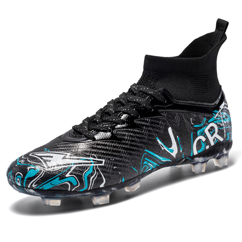 Futbola kurpes zālei – universālas, pieaugušajiem, priekšējās šņorēšanas, augšējā daļa no sintētiskās ādas, gumijas zole