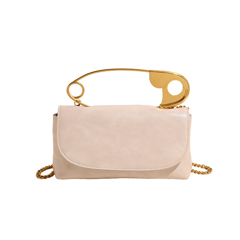 PU plecu soma ar horizontālu kvadrāta formu, rāvējslēdzējs, telefona kabata, Ziemas 2024 sezona