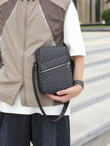 Ανδρική PU δερμάτινη Τσάντα Ώμου – Καρό σχέδιο, Zhong Zhuo, άνοιξη 2025