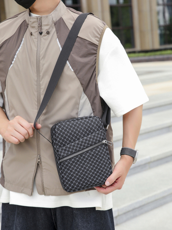 Ανδρική PU δερμάτινη Τσάντα Ώμου – Καρό σχέδιο, Zhong Zhuo, άνοιξη 2025