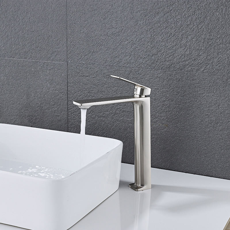 Maišymo čiaupas praustuvui, varinis korpusas, keramikinis vožtuvo šerdis, senovinis elektroplakato paviršius, pakėlimo tipas, vieno jungties