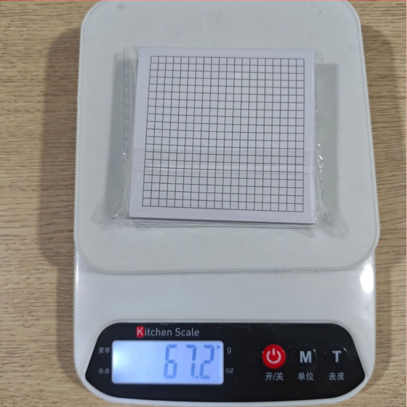 Poznámkový blok so 6‑mriežkou a lepivými poznámkami, 25 listov, offset tlač, model 0003