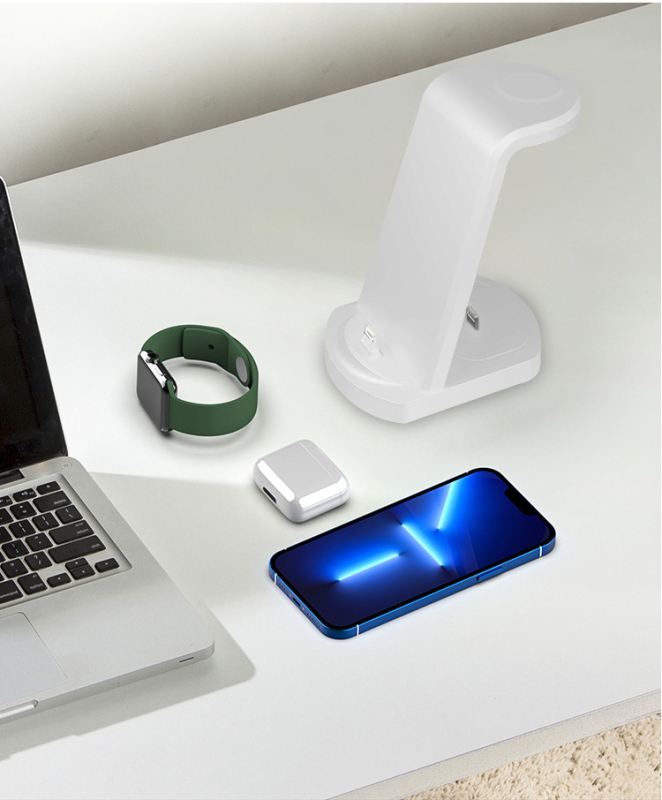 Ασύρματο φορτιστή τριών σε ένα με βάση γραφείου, 15W έξοδος, QC3.0, 5V/3A