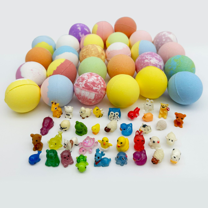 Vonios druskos kamuoliukai su mažais žaisliukais, 27 kvapų rūšių staigmena, atsitiktiniai kvapai, Weider prekės ženklas, vonios reikmenys