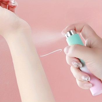 Sticlă de reumplere parfum - atomizor portabil de lux pentru călătorii, pulverizare fină rotativă - Utilizare universală - SKU qwt-981; Fabricat în China; Nu este importat; Piața principală: China