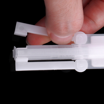 Sticluță de pulverizare a pudrei pentru îngrijire a pielii - Sticlă turnată prin blow molding, Ambalaj: sticluță, Codul produsului qwt-394, Potrivit pentru îngrijirea pielii la sugari și copii