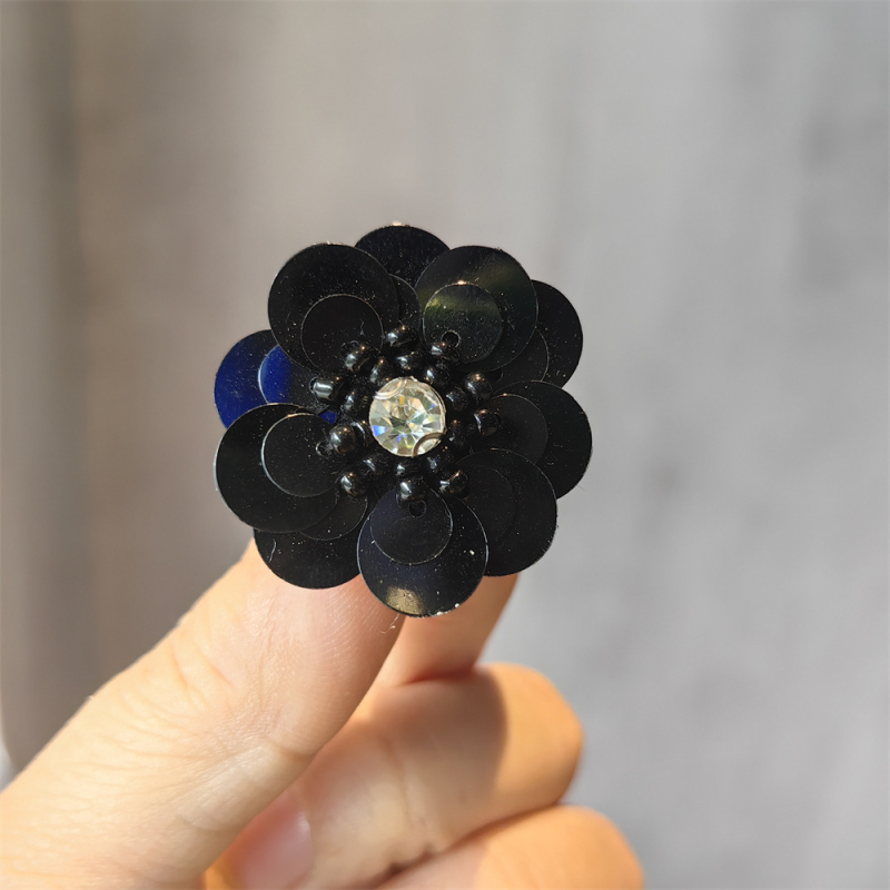 Casual παπούτσια με κορεατικό στυλ σε σχήμα λουλουδιού από παγιέτες, διακοσμητικά κρύσταλλα, χειροποίητες χάντρες (Μοντέλο 1222)