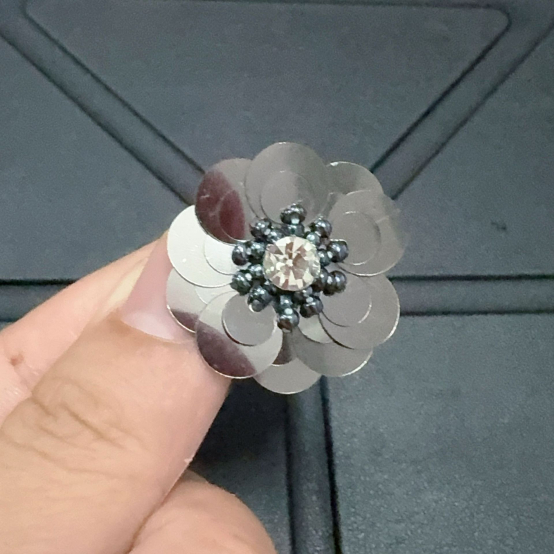 Casual παπούτσια με κορεατικό στυλ σε σχήμα λουλουδιού από παγιέτες, διακοσμητικά κρύσταλλα, χειροποίητες χάντρες (Μοντέλο 1222)