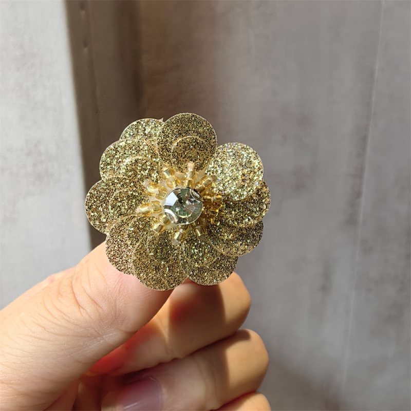 Casual παπούτσια με κορεατικό στυλ σε σχήμα λουλουδιού από παγιέτες, διακοσμητικά κρύσταλλα, χειροποίητες χάντρες (Μοντέλο 1222)