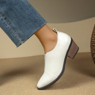 Sieviešu Čellija stila slip-on loaferi, ar asu purnu, PU augšdaļa, gumijas zole, vidējais papēža augstums 3–5 cm, zems šuvums