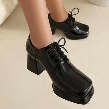 Γυναικείες Οξφορντς με στρογγυλή μύτη, καουτσούκ επάνω μέρος, δέρμα κορυφαίας ποιότητας, χωρίς επένδυση, σφηνοειδές τακούνι 4–6 cm