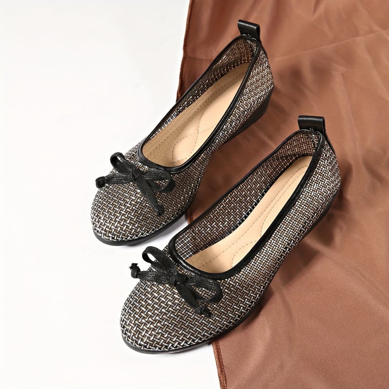 Retro stila baletzābaki ar apaļu purnu, gumijas augšdaļa un klinveida papēdis 4–6 cm