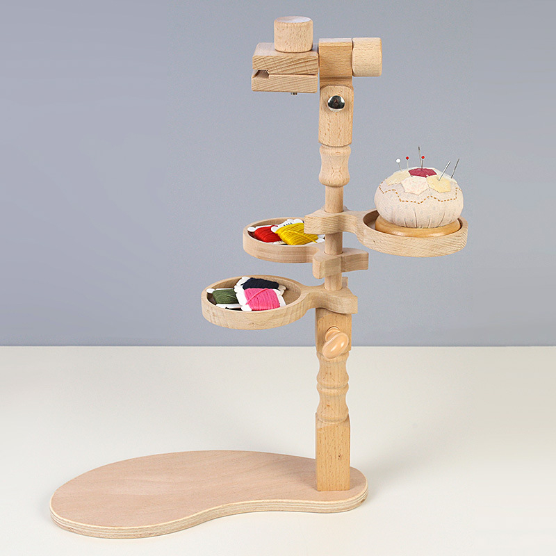 Bükkfa keresztszemes hímző állvány 3 tároló rekesszel, asztali kivitel, tömörfa keret