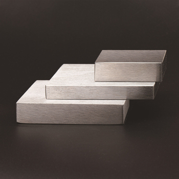 Εργαλεία από ξύλο τετράγωνου σχήματος — Προέλευση Σουζού, Άνοιξη 2024