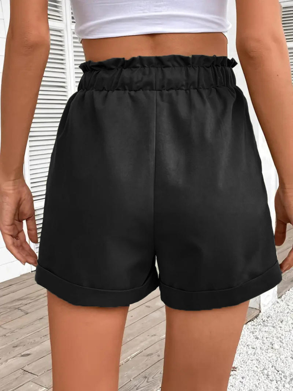 Moteriški kasdieniniai šortai iš poliesterio, trumpa kirpimo, klostuotas liemuo su raišteliu, tiesus kirpimas