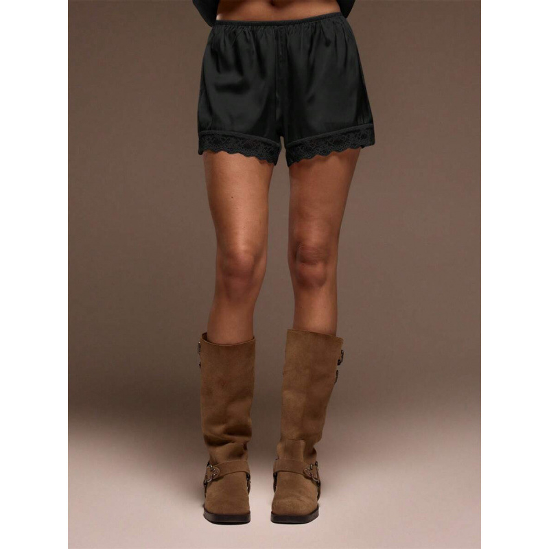 Șorturi din bumbac cu dantelă la tiv, croi lejer, ușoară elasticitate, stil retro