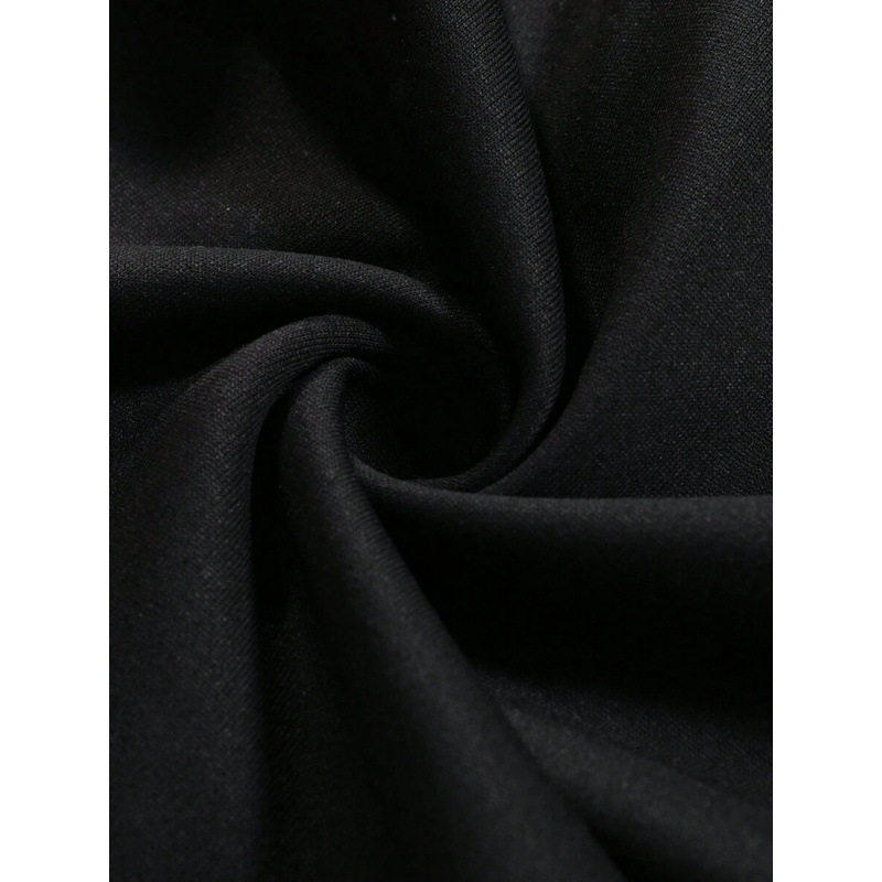 Laisvai siuvamas vyriškas marškinėliai su šūkio spauda ir juostele ant juosmens; natūralios medvilnės CVC mišinys; retro stilius.