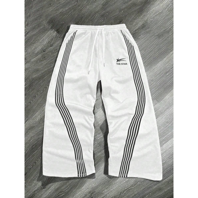 Laisvai siuvamas vyriškas marškinėliai su šūkio spauda ir juostele ant juosmens; natūralios medvilnės CVC mišinys; retro stilius.