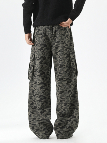 Απλά καμουφλαρισμένα Capri παντελόνια, ίσια γραμμή, ίνες μπαμπού, μεσαία-χαμηλή μέση