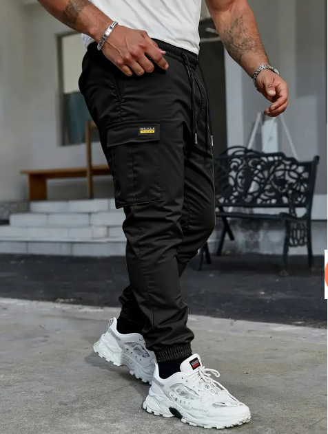 Darbo kelnės verslo kelionėms, laisvo kirpimo, blauzdos ilgis, juosmuo su raišteliu, vėjo atsparios, tankios poliesterio mišinio su šiek tiek elastanu