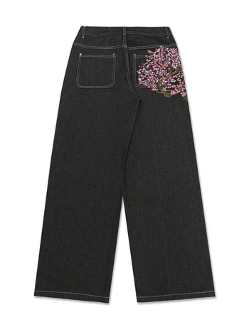 Дънки, винтидж стил, прав крак, бродерия с цветя на сливово дърво и ръчно рисувани детайли; модална тъкан.