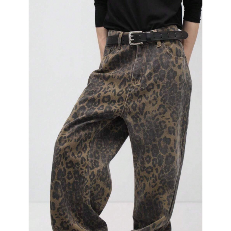 Džinsai su leopardų raštu, tiesus kirpimas, laisvas kirpimas, fliso įdaila, raištelių užsegimas