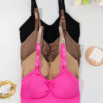 Sporta krūšturis joga ar saitēm, 3/4 kauss, formēts kauss ar putām, galvenais materiāls poliesters 90–95%, pildījums no Spandex <30%