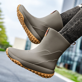 Ανδρικές γαλότσες βροχής, χαμηλό ύψος, PVC επάνω, πλαστική σόλα, αντιολισθητικές