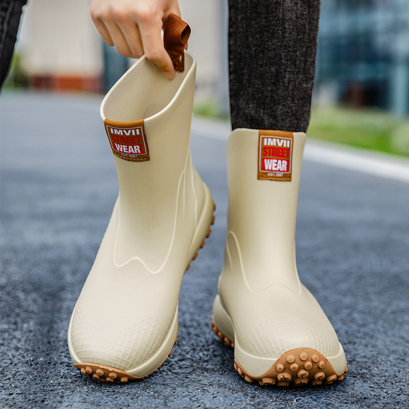 Ανδρικές γαλότσες βροχής, χαμηλό ύψος, PVC επάνω, πλαστική σόλα, αντιολισθητικές