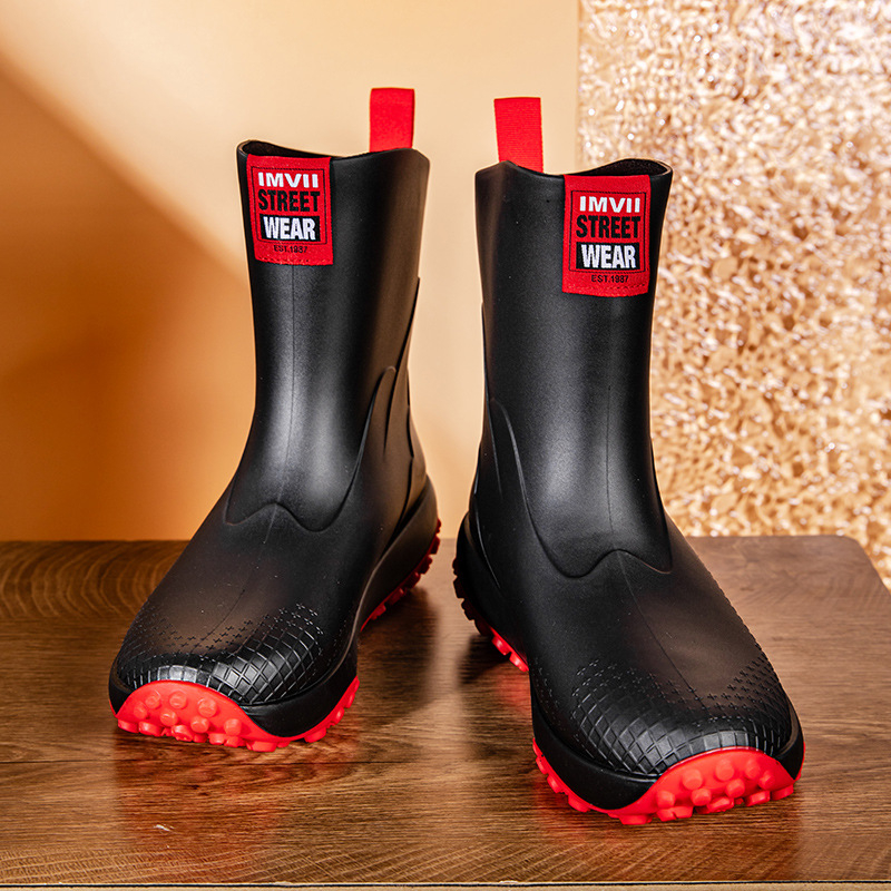 Ανδρικές γαλότσες βροχής, χαμηλό ύψος, PVC επάνω, πλαστική σόλα, αντιολισθητικές