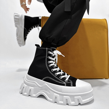 Board apavi ar auduma augšdaļu, apaļa purns, zems profils, šņorēšana, gumijas zole.