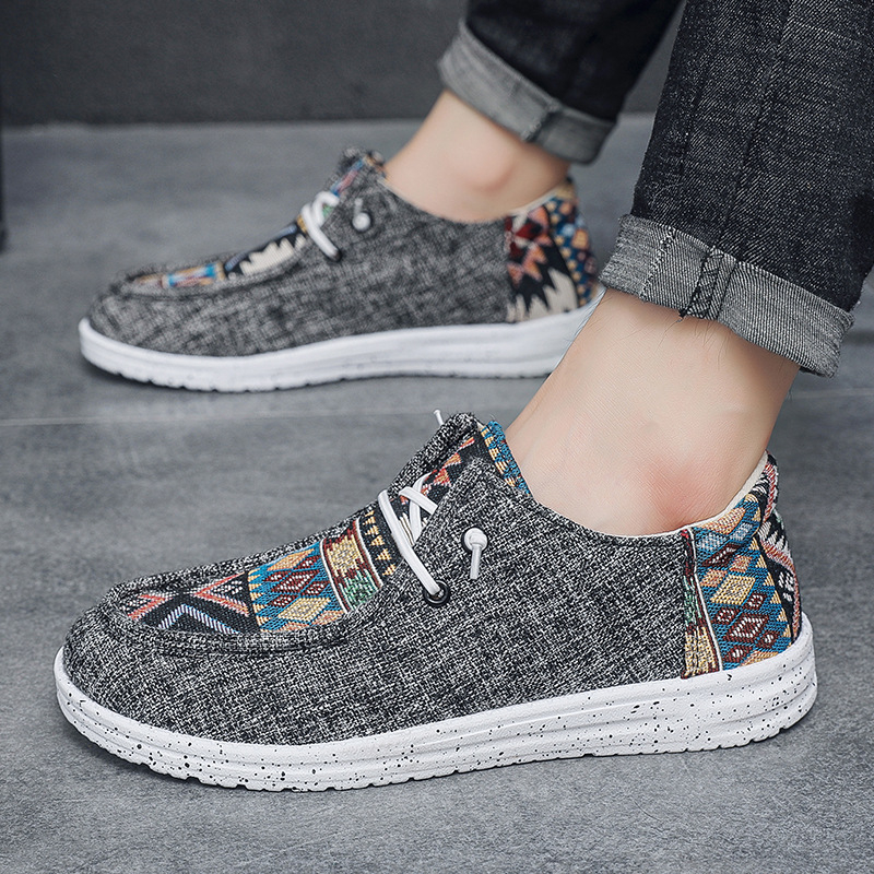 Slip-On kanvas sportbačiai, Europos ir Amerikos stilius, žemas viršus, masažas ir smūgių absorbavimas, PVC injekcinė padas