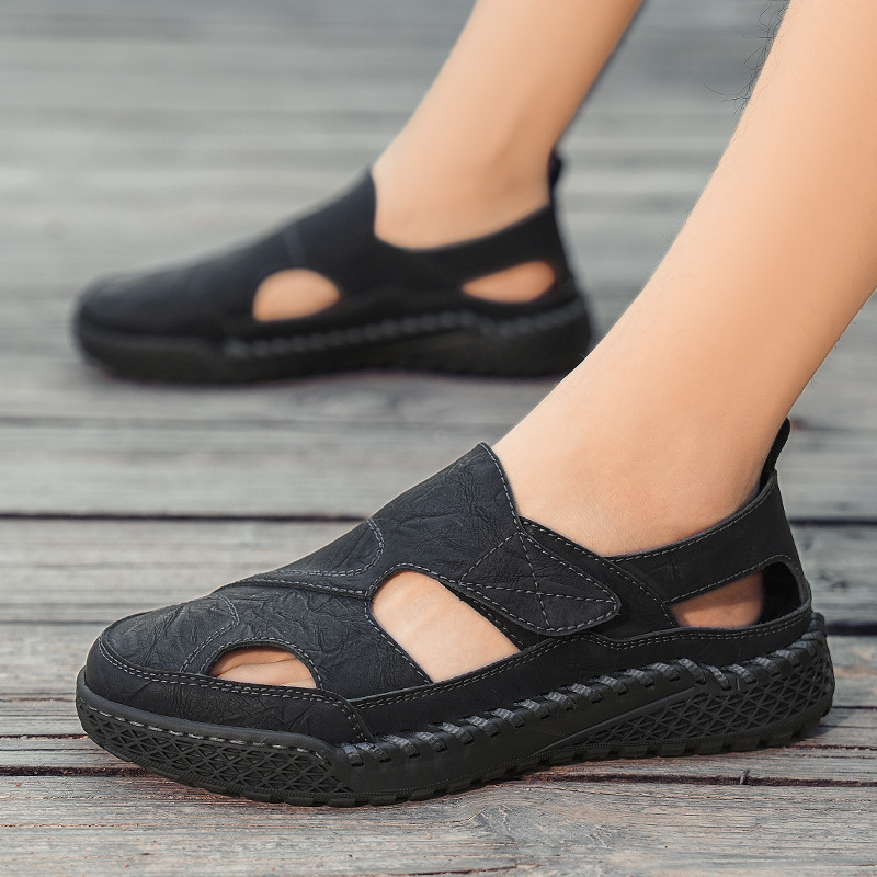 Vyriniai sandalai Romos stiliumi su piršto apsauga, viršus iš jautienos nubuko odos, minkšta ir stora pada, paplūdimių batai, kodas Xg507, 2024 m. pavasaris, vyrams virš 60