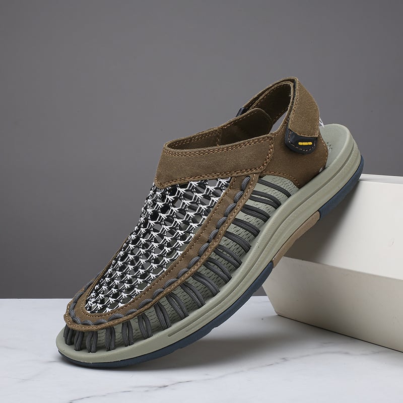 Ανδρικά σανδάλια με υφαντή επάνω επιφάνεια, σόλα καουτσούκ, κλείσιμο Velcro, αθλητικό στιλ, κλειστό δάχτυλο, καλοκαίρι 2025