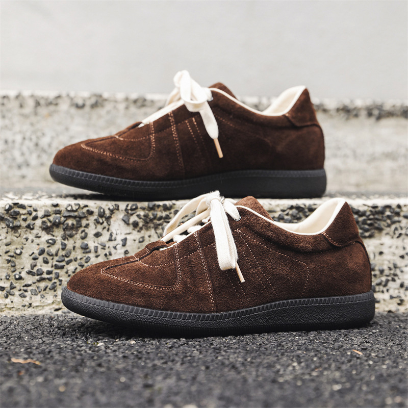 Férfi velúr bőrű alacsony profilú sportcipő gumírozott talppal (felsőrész velúr, kerek orr, nyár)