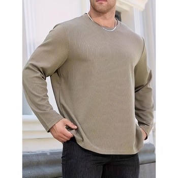 Мъжки пуловер с свободна кройка, кръгло деколте, дебело плетиво; материя: модал и зайчи косъм