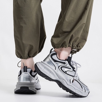 Γυναικείοι Dad Sneakers, κορεατικού στυλ, επάνω μέρος από μικροϊνών δέρμα, στρογγυλή μύτη, μεσαίου ύψους τακούνι 3–5 εκ, κορδόνια κλεισίματος