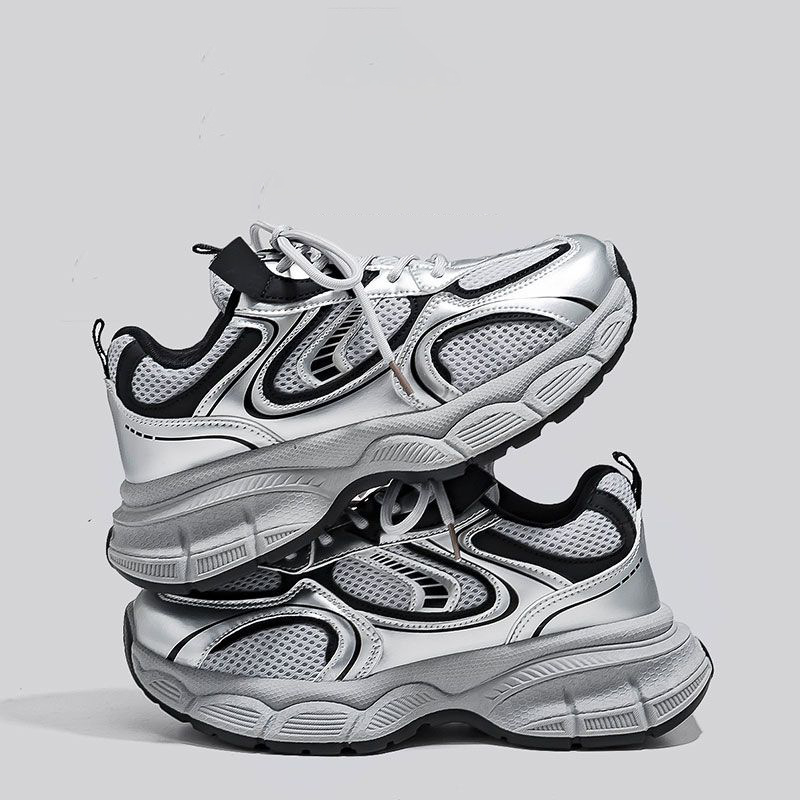 Moteriški Dad sneakers, Korėjietiško stiliaus, viršus iš mikropluošto odos, apvalus nosis, vidutinio aukščio kulnas 3–5 cm, raištelių užsegimas