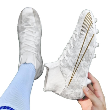 Παπούτσια ποδοσφαίρου με Ψηλό Κολάρο - Επάνω από Τεχνητό PU, Εσωτερικό από Αναπνεύσιμο Δίκτυωμα, Μακριά και Κοντά Καρφιά, Σόλα από Καουτσούκ